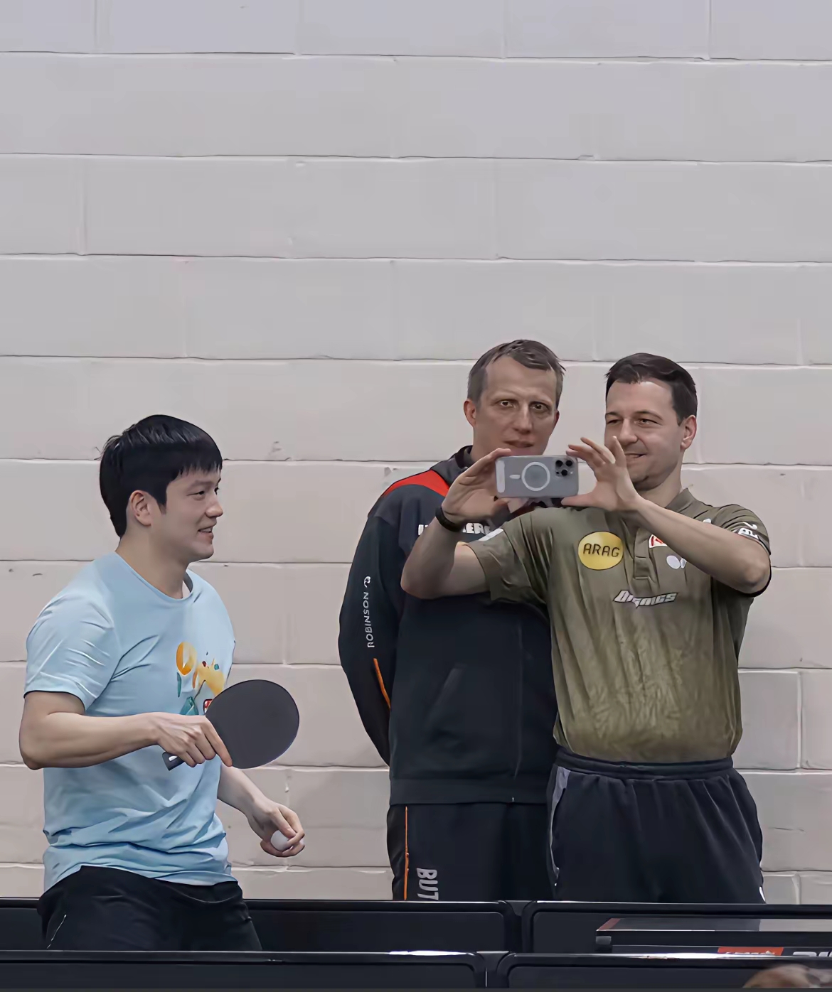 瑞典乒乓球队爆冷英国乒乓球队，波尔高光表现