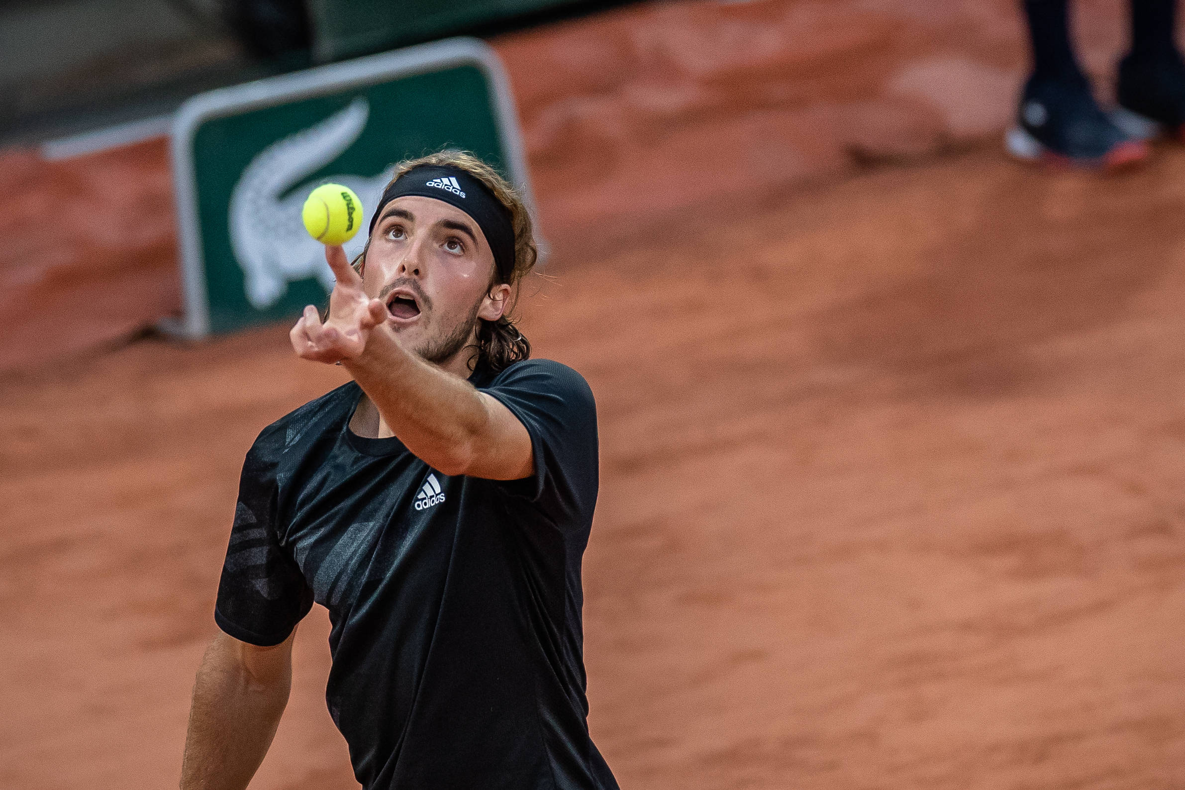 美国网球队绝地反击法国网球队，西西帕斯爆发神勇