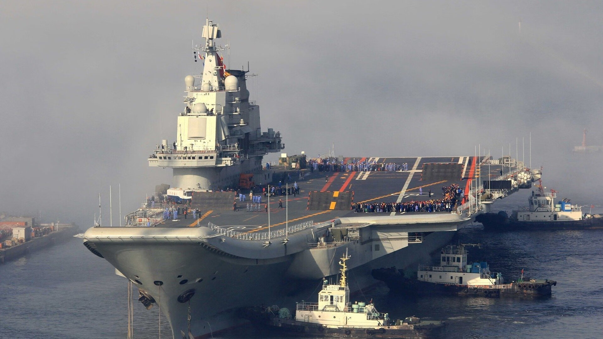 跨越太平洋的篮球对话，快船慈善夜轻取山东，浓眉哥暴力美学点燃深圳湾