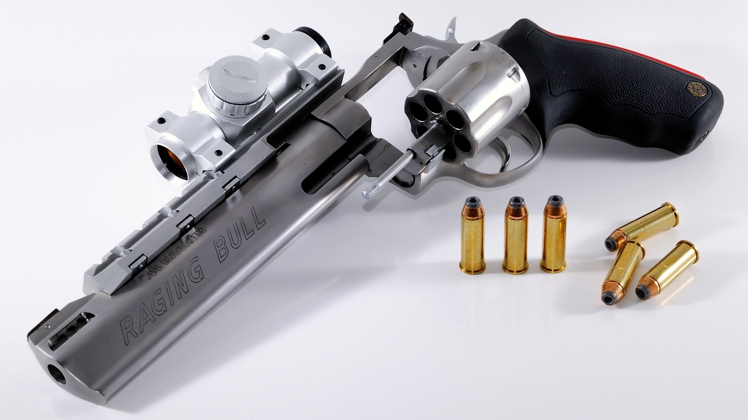 霍勒迪掌控全场，国王客场掀翻深圳